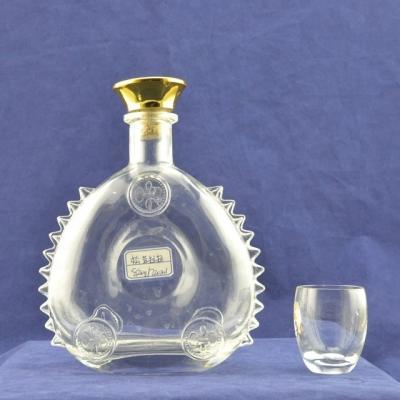 Chine Matériau industriel en verre Super Flint 500 ml Bouteille XO pour boissons Liqueur Vin Whisky à vendre