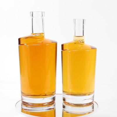 China Empty Glass Rum Gin Whisky Vodka Super Flint Bottles Best for Rum 500ml 750ml Capacity for sale