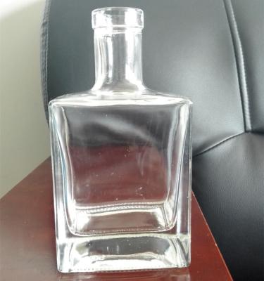 China Glass Whiskey Bottle Clear Super Flint 375ml 500ml Square Dry Gin Vodka Wine Bottle for sale