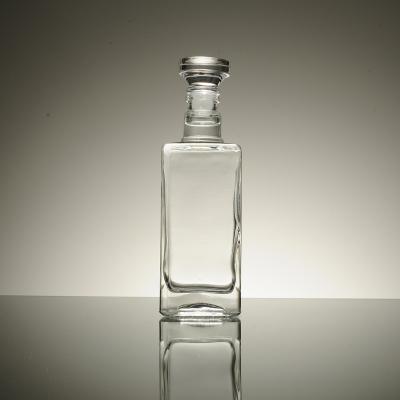 Chine Traitement de surface de gel Bouteille en verre carré française de 700 ml 500 ml / 250 ml à vendre