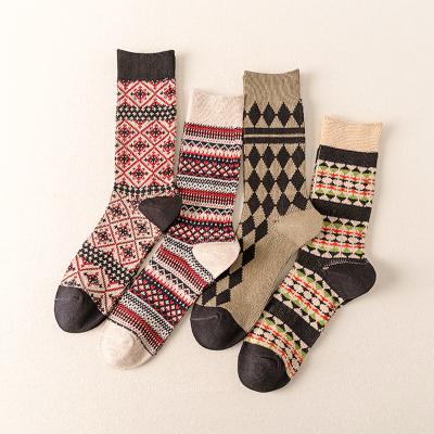 China Wholesale New Style Autumn Winter Women's Cotton Socks QUICK DRY Unisex Ethnic Crew Socks For Men for sale