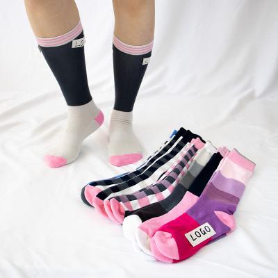 China Breathable Sport Socks Anti Slip Basketball Athletic Socks Custom Logo Skisocke Sports Socks for sale