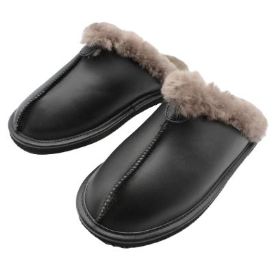 China PU Real Fashion Trend Winter Indoor Men Flat Bottom Slippers Of Fur And Sheepskin Outdoors for sale