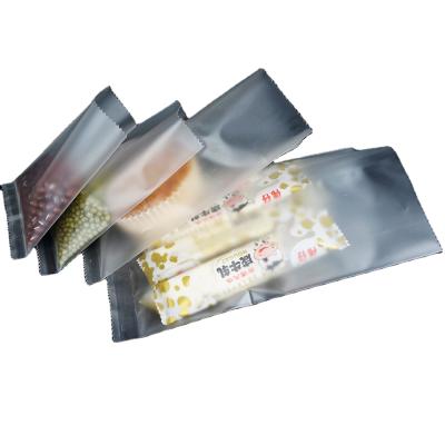 China Safety Freshly Baked Bread Packaging Bag Baked Food Toast Frosted Transparent Disposable Middle Seal Bag for sale