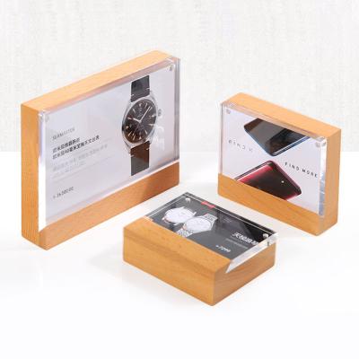 China regular & Fashional ODM Table Card Station Magnetic Wooden Table Acrylic Card Holder Show China Manufacturer for sale