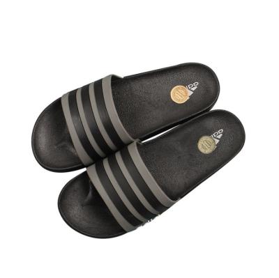 China Cushioning new fashion summer designer soft hot sale style sandals and shiny slippers for sale