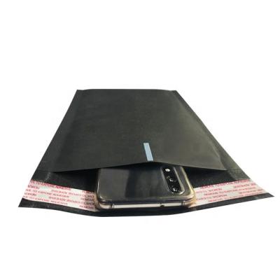 China Strong Adhesive Custom Padded Envelopes Black Kraft Paper Bubble Mailers for sale