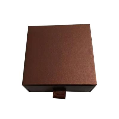 China Recycled Materials Personalized Custom Hard Rigid Cardboard Sliding Gift Wrapping Paper Drawer Box for sale