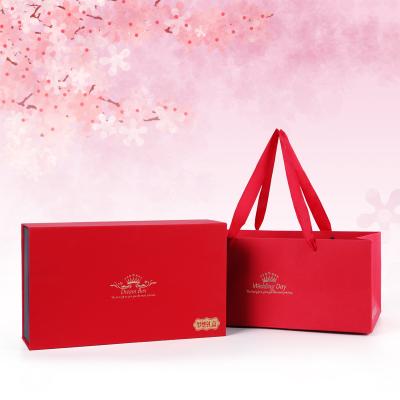 China Gift Paper Packaging Box Recycled Custom Wedding Materials High Quality Red Paper Bags Set for sale