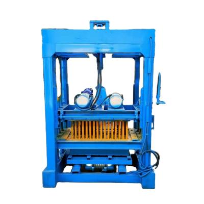 China Hotels HY4-30 Manual Hydraulic Vibrating Concrete Hollow Block Making Machine for sale