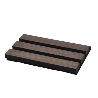 China 21 mm Acupuntura directa de fábrica y PET Feltre de apoyo MDF Panel acústico de chapa de madera para decoración de paredes en venta