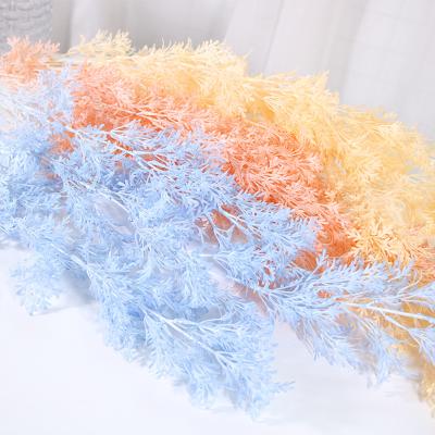 China High Simulation Leaves 2022 Wedding Hall Ceiling Decorations Artificial Plastic Simulation Hanging Mini Vanilla for sale