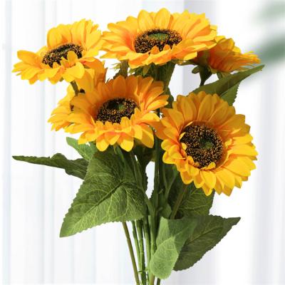 China High simulation sunflower new products artificial sunflower wedding small size simple main decoration for sale for sale