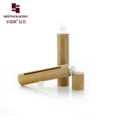 China BG(G)-10ML Empty Bamboo Roller Bottle Real Wood Bamboo Material For Essential Oil With Window Glass Applicator Ball à venda