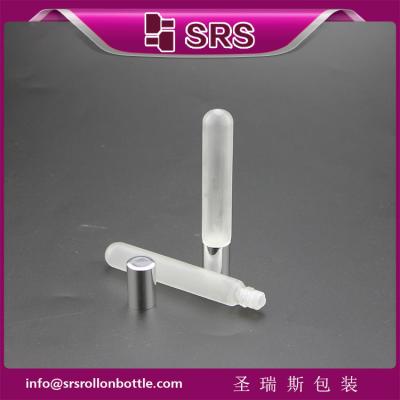 China SRS 10ml forst glass roller essential bottle with steel ball à venda