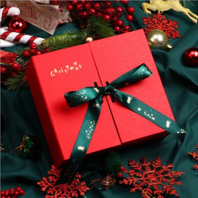 China Recyclable Trends 2021 Ideas Calendar Cardboard Christmas Box Custom Gifts With Hand Small Gift Box for sale