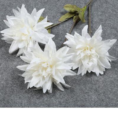 China Durable Artificial Chrysanthemum Flower Dragon Claw Chrysanthemum For Wedding Decor Room Decoration for sale