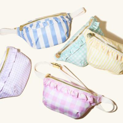 China Wholesale Zipper Summer Women Waterproof Pink Belt Bag Phone Bags Ruffle Cosmetic Fanny Bag for sale
