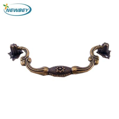 China Small Jewelry Box Drawer Handles Zinc Alloy Small Jewelry Box Drawer Handles BD101 for sale