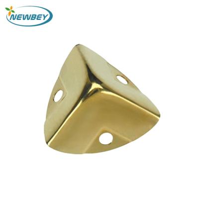 China Metal corner for box decorative metal corner for box BC101 in 25*25mm for sale