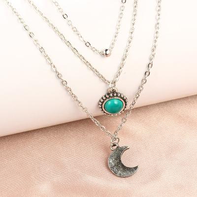 China Simple Three Layers Of Sun And Moon Necklace Elegant Green Vintage Charm Stacked Necklace For Woman for sale