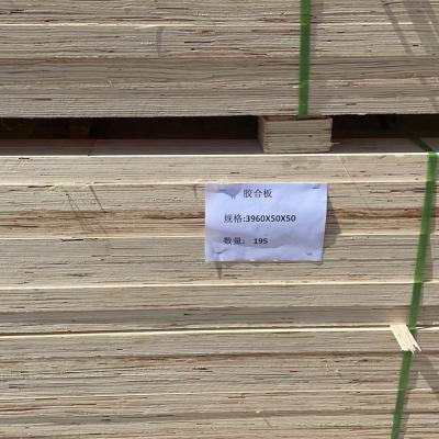 China Contemporary Poplar Hardwood Pine LVL Glued Laminated Beams for sale