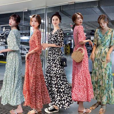 China Retro Anti-wrinkle Summer Fashion Women's Dress Women's Lotus Sleeve Casual Dress Lotus Sleeve V-Neck MIDI Printed A-Line Skirt for sale