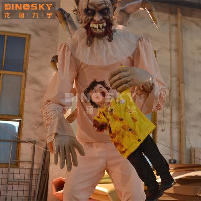 China Life Size Scary Theme Park Haunted House Props Horror Animatronics Clown Products For Halloween for sale