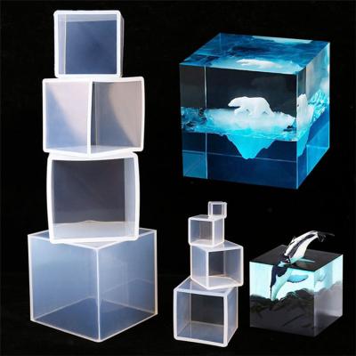 China Viable Shape Candle Cube Mold DIY Gypsum Liquid Plaster Opens Mold Square Silicone Resin Molds for sale