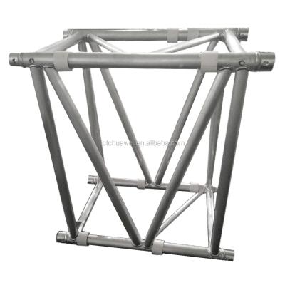 Cina Best Price Aluminum Truss Hot Selling Aluminum Truss Roof Spit Square Truss Movable Box Truss in vendita