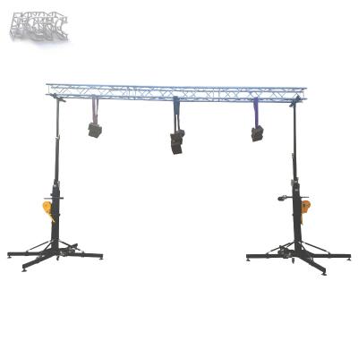 中国 Heavy Duty Aluminum LED Video Walls DJ Truss Crank Stand For Speaker 販売のため