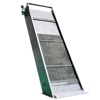 China 24-Hour Automatic Running Mechanical Bar Screen For Rainwater And Sewage Pumping Station for sale