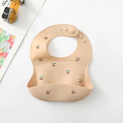 China Top Grade Cartoon Printing Silicone Bibs Baby Waterproof Animal Sets Washable for sale