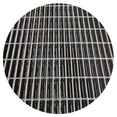 China Traditional High quality carbon steel Hot-dip galvanized rainwater drainage trench cover steel grating for sale