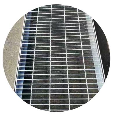 China Traditional Common Integral Louver Heavy Duty Press-Locked Steel Grating PLG metal grates for sale