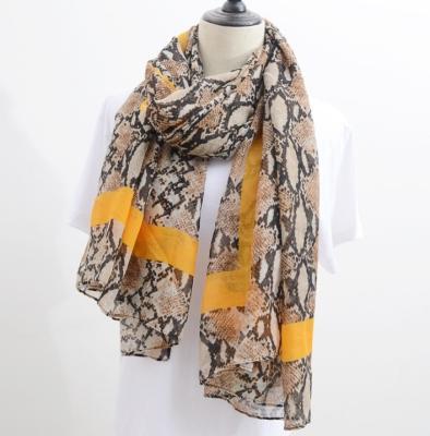 China Wholesale Polyester Women Fashion Printed Scarves Polyester Snakeskin Scarf for sale