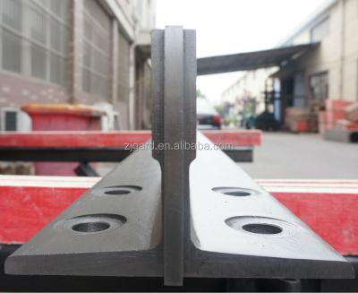 China Chinese T114/B machined elevator guide rail, elevator part, monteferro guide rail for sale