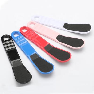 China Plastic Pedicure Care Fashion Design Curve Head Foot Foot File For Sandpaper for sale