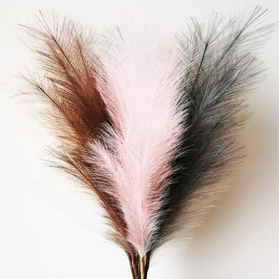 China INS Exclusively Handcrafted Dried Popular Pampas Grass Artificial Flowers Grass Large Faux Fluffy Pampas Grass For Home Wedding Decoration for sale