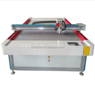 China High Speed ​​Vibrating CNC Knife CE Knife Slitters Knife Cutting Textile Cloth Oscillating Machine for sale