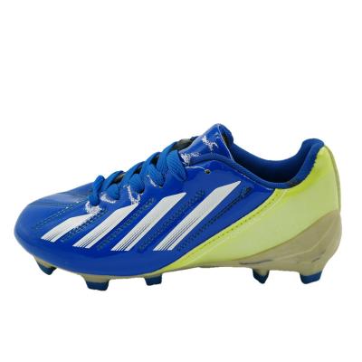 China Fashionable EVA Environmentally Friendly New Designer Sport Football Shoes for sale