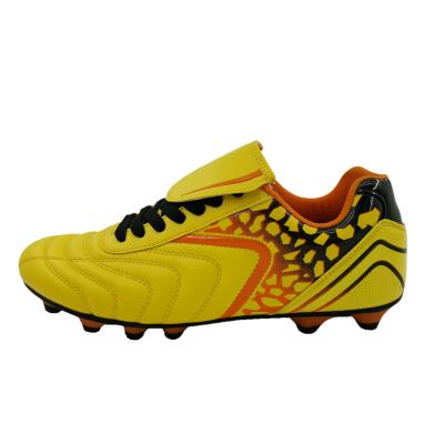 China Original EVA Logo Can Be Customized Outdoor Men Sport Soccer Shoes for sale