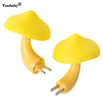 China Lighting Work Sensor Controlled EU USA LED Night Light Mushroom Wall Socket Lights Mini Atmosphere Lamp for Bedroom Home Decoration for sale