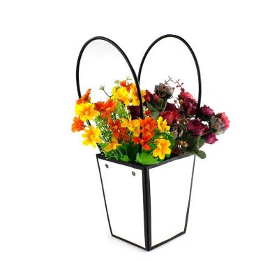 China Recyclable Waterproof Flower Pot Bag Flower Packaging Carry Bag With Handle for sale