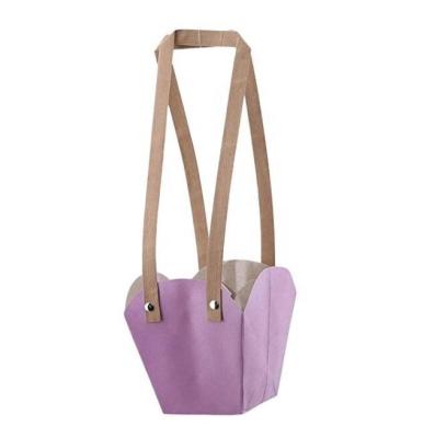 China Recyclable Kraft Paper Bags Waterproof Flower Packaging Bags Customize Handbags for sale