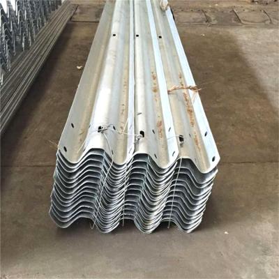 China Professional Hot Selling Road Manufacturer Metal W Beam Bridge Road Anti-rusting Guard Rail for sale