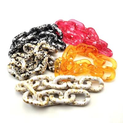 China Hot Sale High Tenacity Acrylic Chain Leopard Marble Crystal Chain Colorful Necklace Vintage Resin Hot Acrylic Transparent Bag Chain for sale