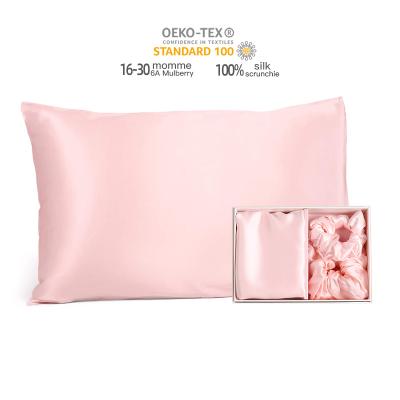 China Non-Toxic Single Embroidered Logo Custom Size With Hyaluronic Acid Standard And Weight 100% Silk Pillowcase Mulberry Silk Pillowcase for sale