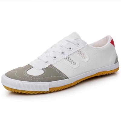 China New Brand Canvas Shoes Lightweight Fashionable Breathable Canvas Shoes For Ladies for sale