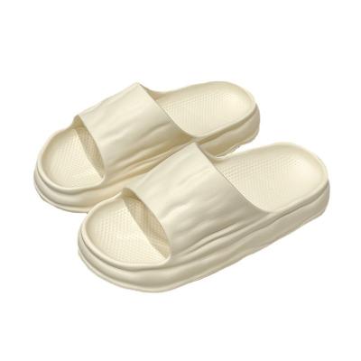 China New lightweight high quality slippers for men's home indoor slippers stretching women's slippers for sale